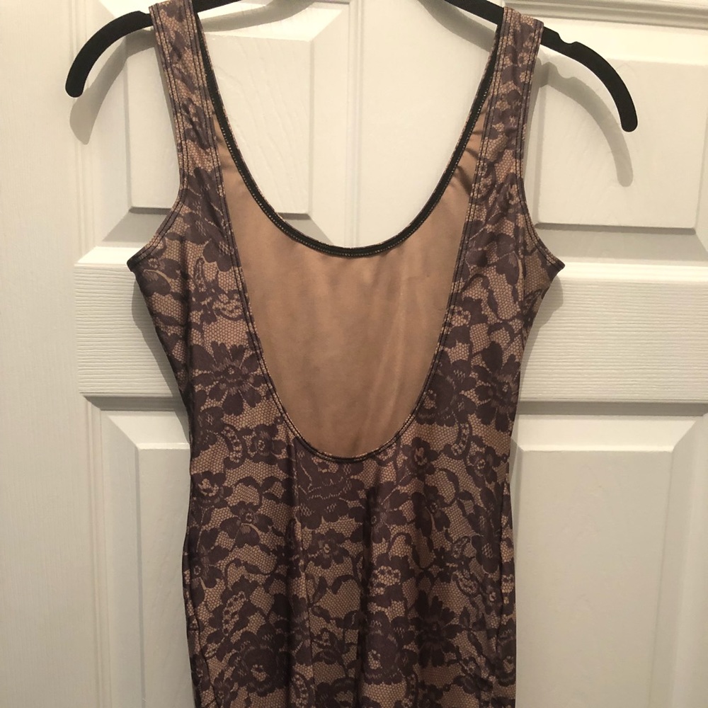Nude lace mini dress - Picture 3 of 3